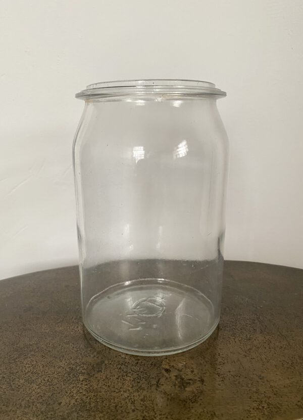 Glazen pot L €1.50